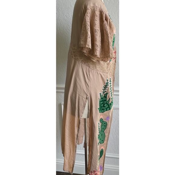 Embroidered Cactus Long Lace Kimono - Picture 7 of 9